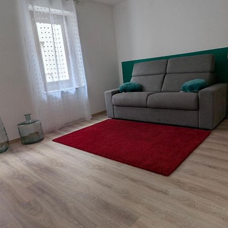 Spazioso E Completo Appartamento Con 3 Camere, Doppi Servizi, Fino A 8 Posti Letto Pedavena Exteriör bild